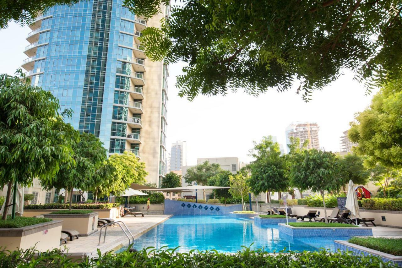 Ultimate Stay 2Br: Burj Khalifa And Fountain View Дубай Екстериор снимка